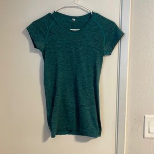 Lululemon swiftly tech short sleeve